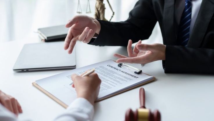 penandatanganan kontrak bisnis sebagai kesepakatan kerjasama usaha