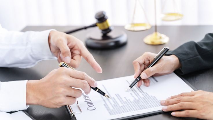 ilustrasi Penandatanganan kontrak bisnis sebagai bentuk kesepakatan kerjasama usaha